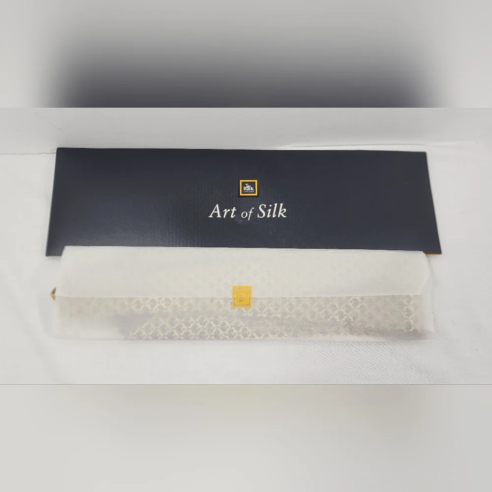 NWT BEAUFORT TIE RACK THE ART OF SILK, MEN'S TIE, YELLOW, 100% SILK, TENNIS LOGO - Picture 6 of 8